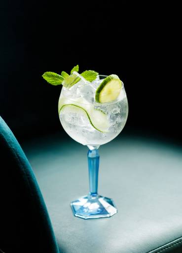 Bar cocktail JOA gin tonic