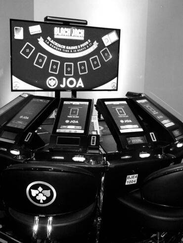 Black jack électronique noir blanc casino JOA