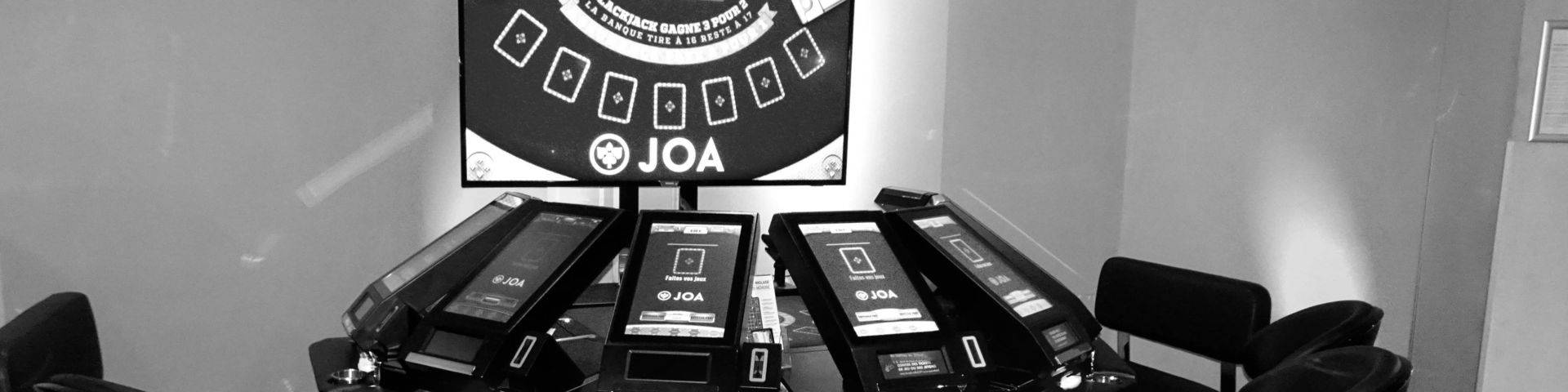 Black jack électronique noir blanc casino JOA