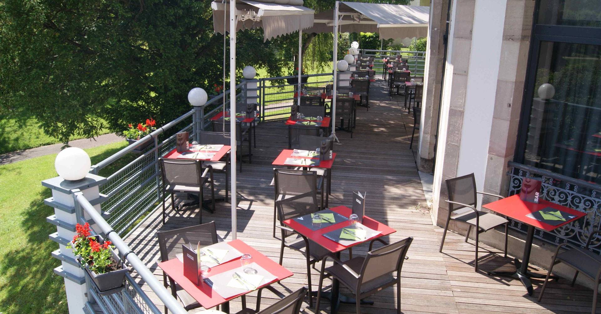 Terrasse restaurant Comptoir JOA Luxeuil