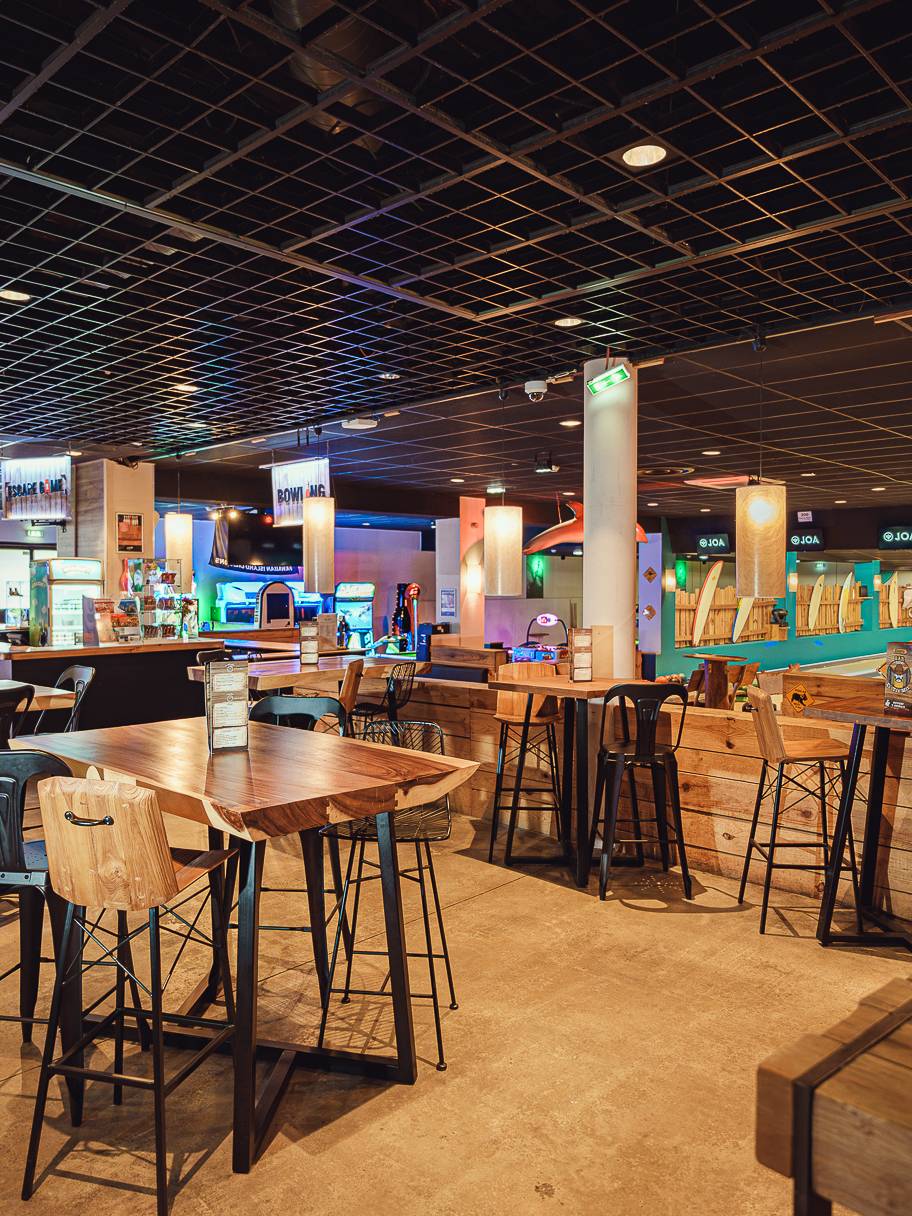 CES2025_LOUNGE_BOWLING