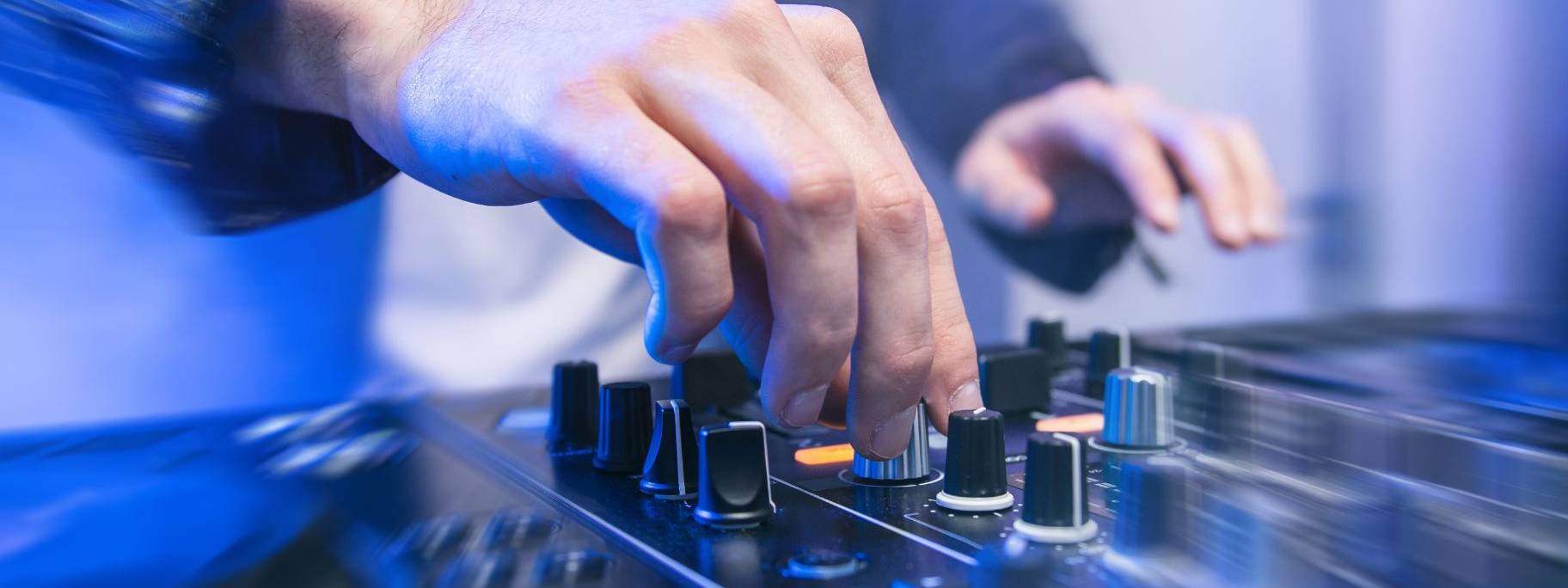 Soiree_DJ Soiree_DJ