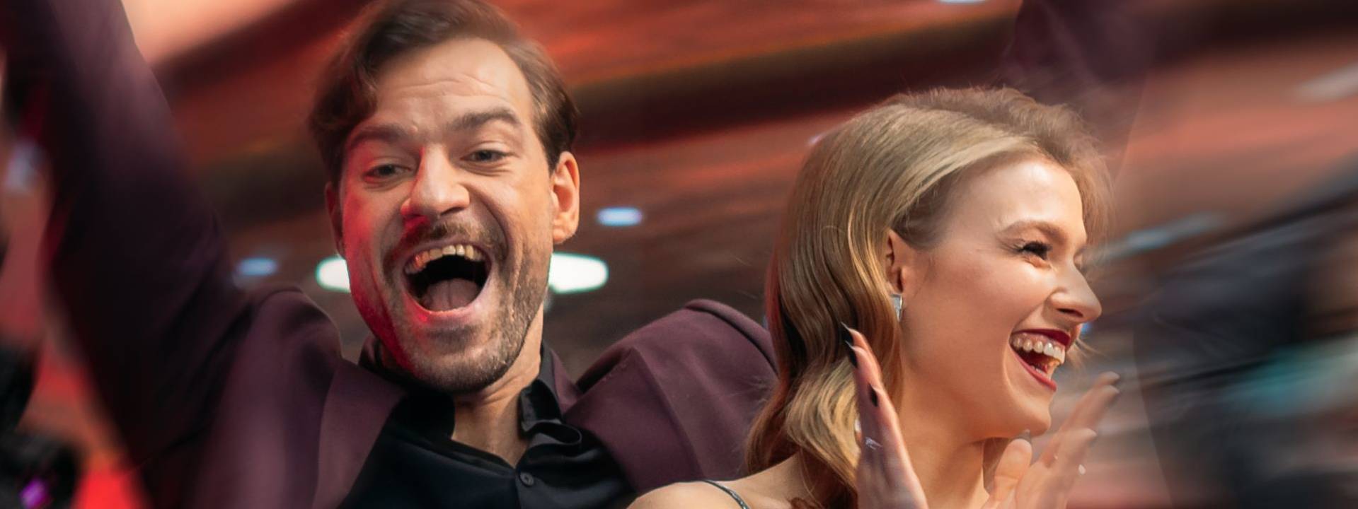 Couple jouer casino JOA