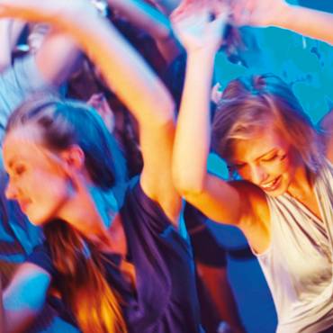 Danse sortie filles casino JOA