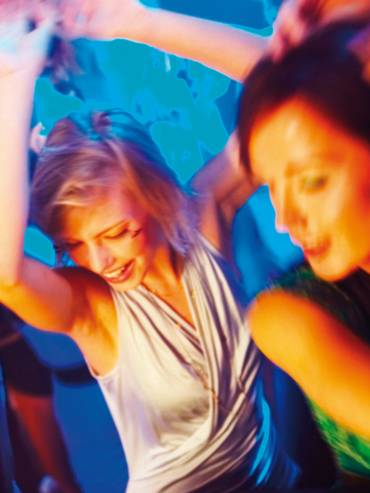 Danse sortie filles casino JOA