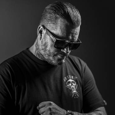 Frederic Mougene Tattoo 25-26