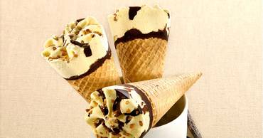 glace cone vanille glace cone vanille