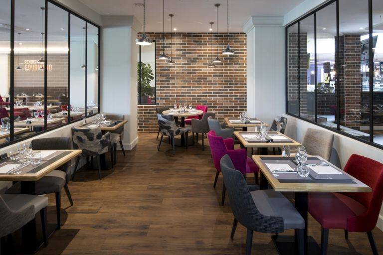 Le comptoir JOA verrière brique St Paul-les-Dax Le comptoir JOA verrière brique St Paul-les-Dax